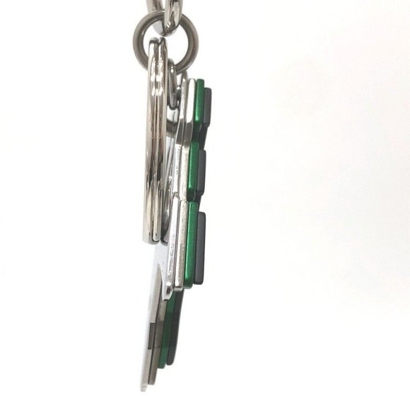 LOUIS VUITTON Portocle LV Matic Key Holder Metal Silver - Picture 3 of 10